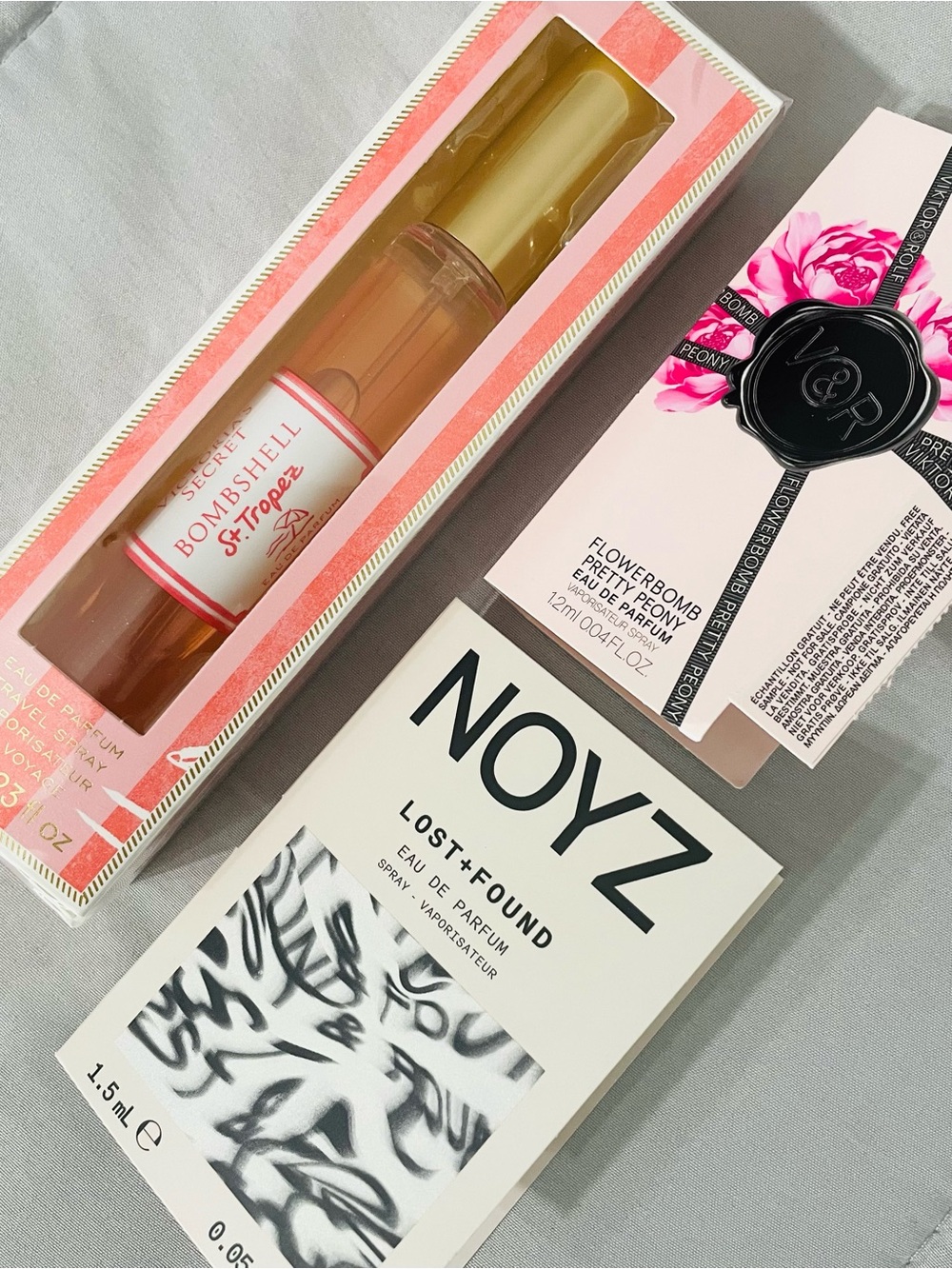 🩷Victoria’s Secret Bombshell St. Tropez *SEALED* + Samples